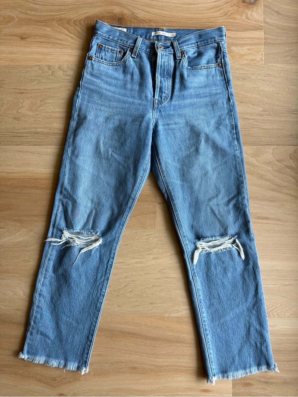 Levi's Wedgie Straight Light Blue Distressed Jeans